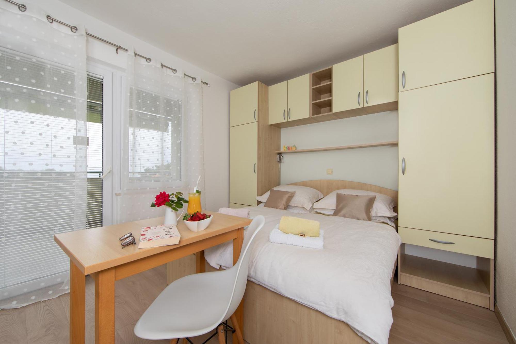 Rooms & Apartments Villa Anka Tucepi Ngoại thất bức ảnh