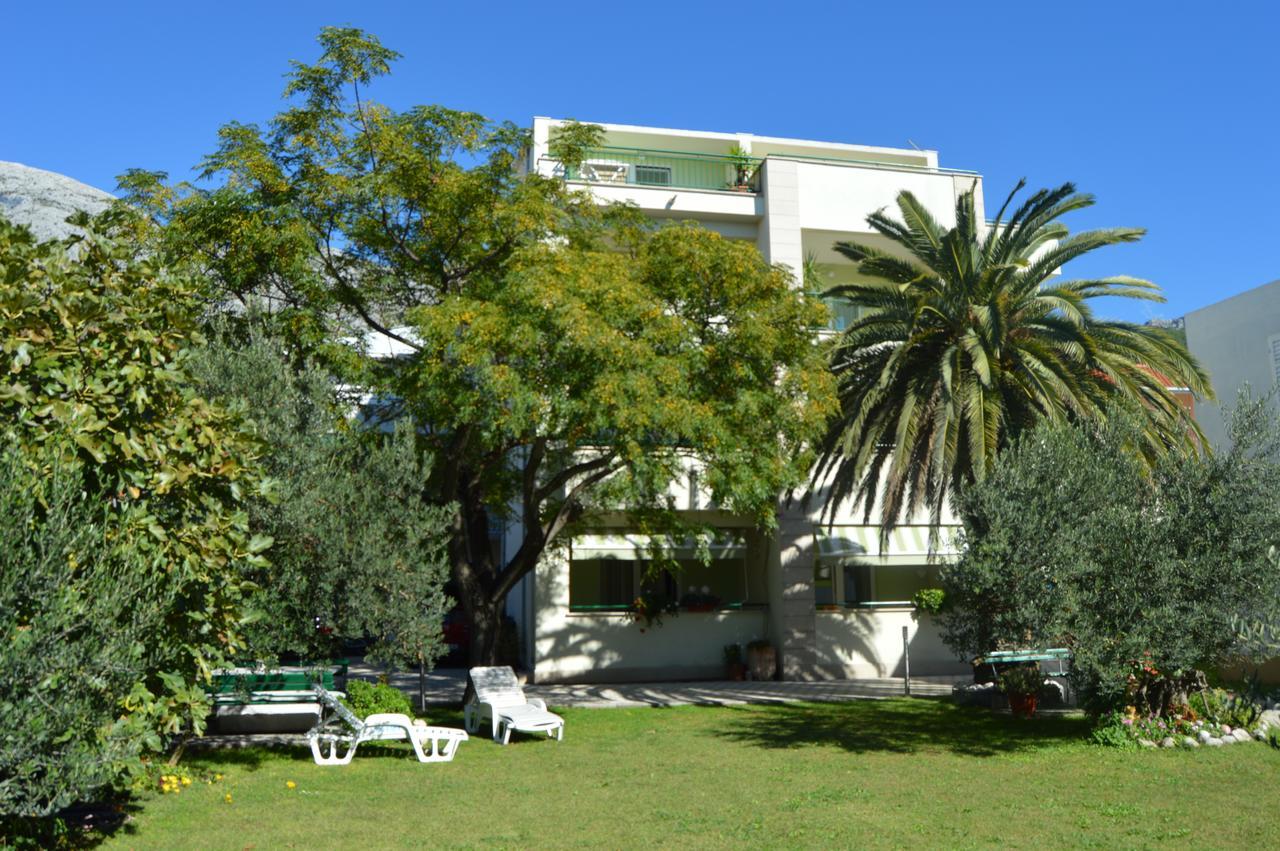 Rooms & Apartments Villa Anka Tucepi Ngoại thất bức ảnh