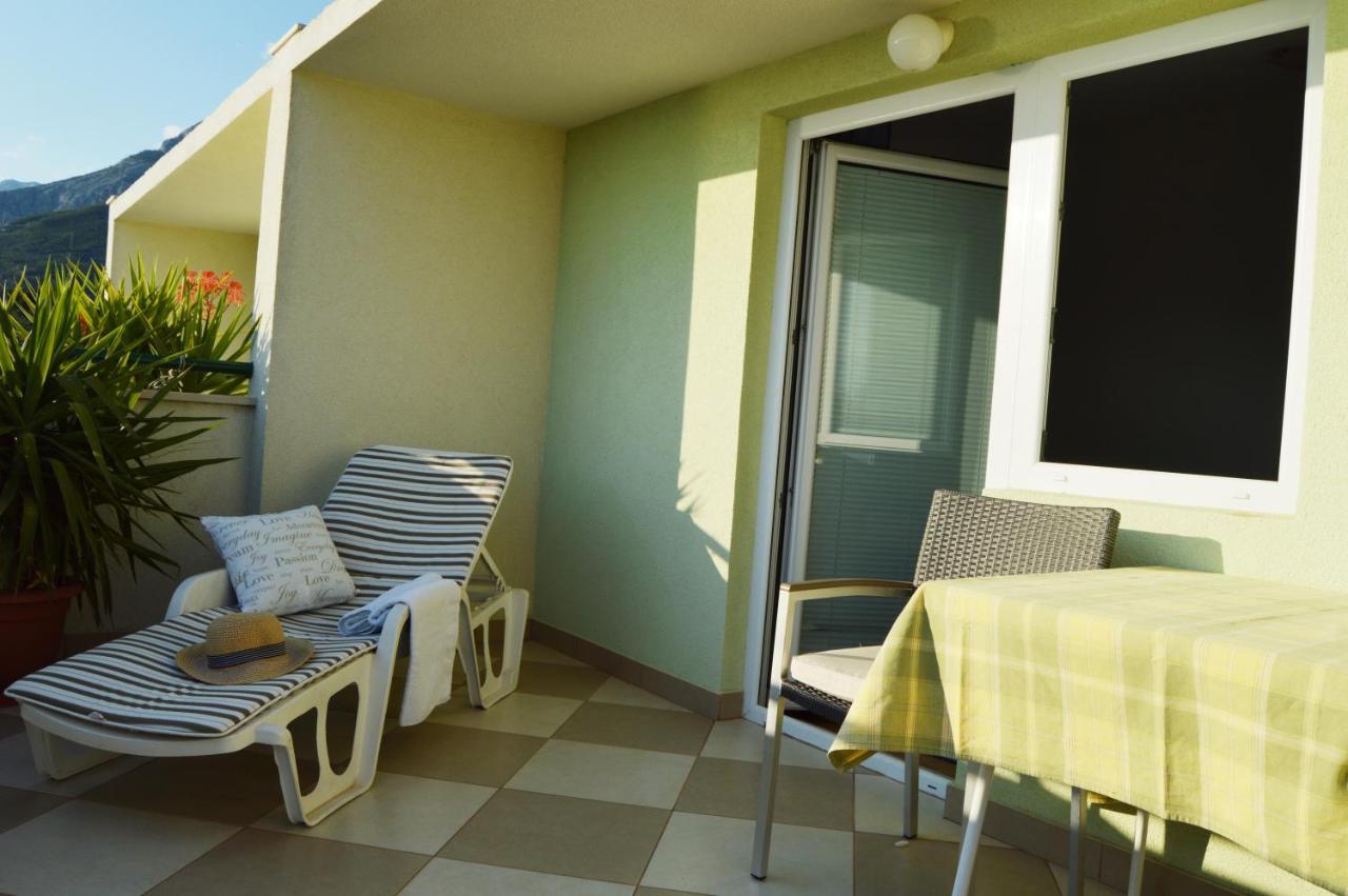 Rooms & Apartments Villa Anka Tucepi Ngoại thất bức ảnh